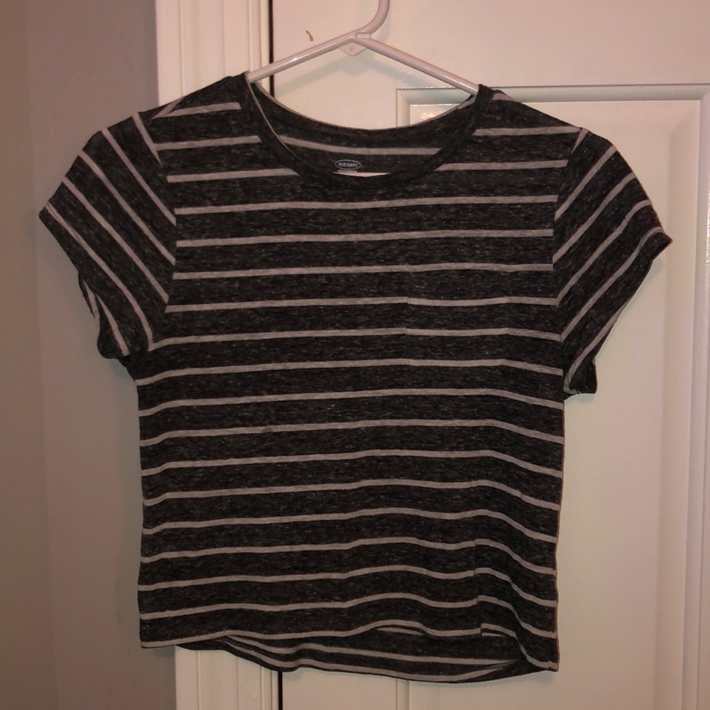 girls size L cropped grey and white stripped shirt